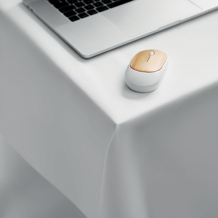 2103-Nappe polyester 2.8 x 2.1 m 2103-Nappe polyester 2.8 x 2.1 m