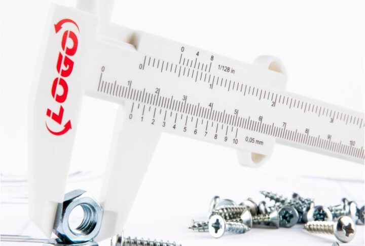 Pied à coulisses manuel