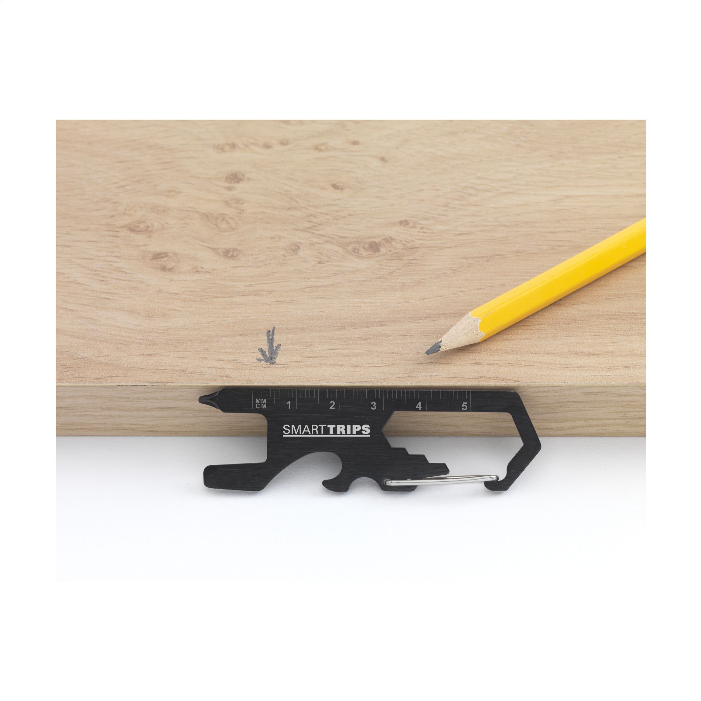 Carte multi-outils 8 fonctions Carte multi-outils 8 fonctions