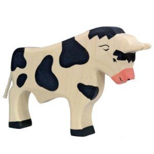 Figurine de bœuf en bois