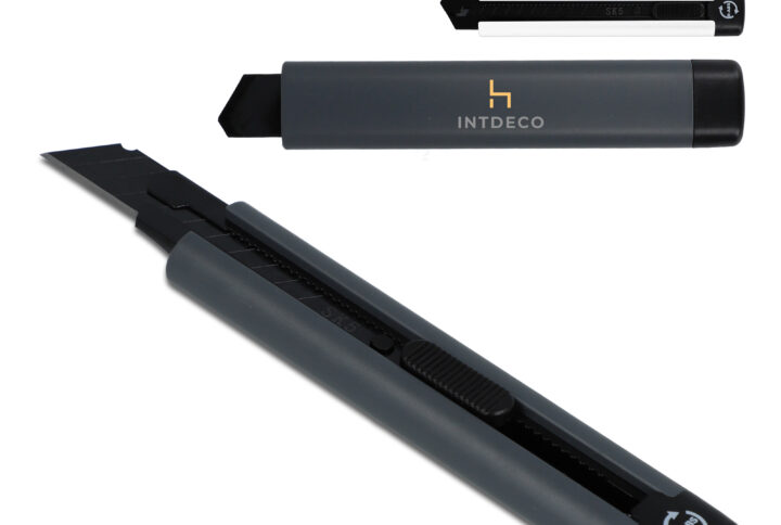 Cutter en plastique recyclé